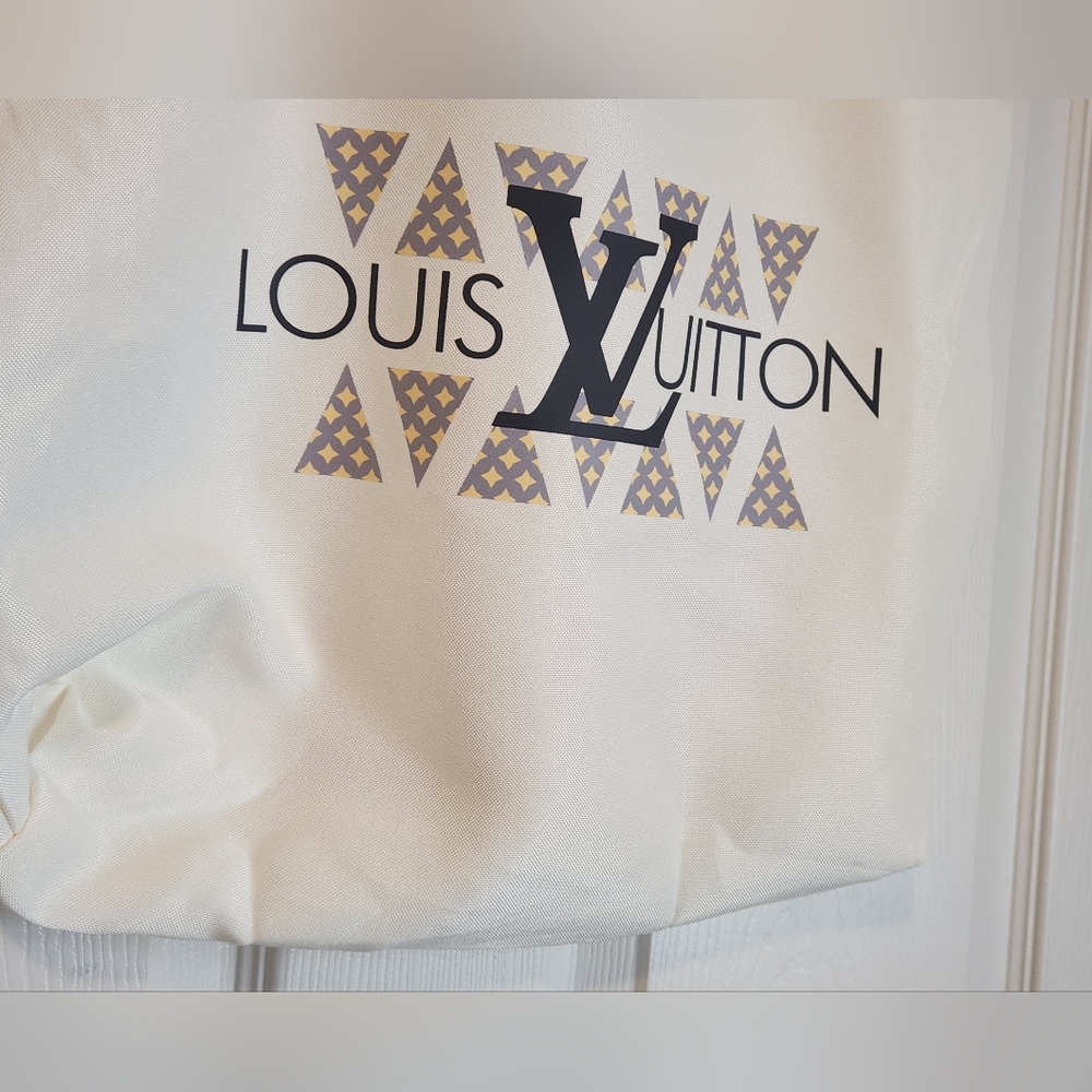 FUN FASHION STYLE TOTE BAG, NWOT - Picture 3 of 8